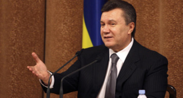 Янукович уволил глав областей, назначенных Ющенко