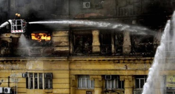 Число жертв пожара в Калькутте достигло 43 человек