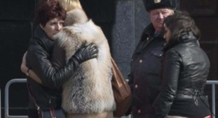 Число пострадавших при взрывах в московском метро возросло почти до 100 человек