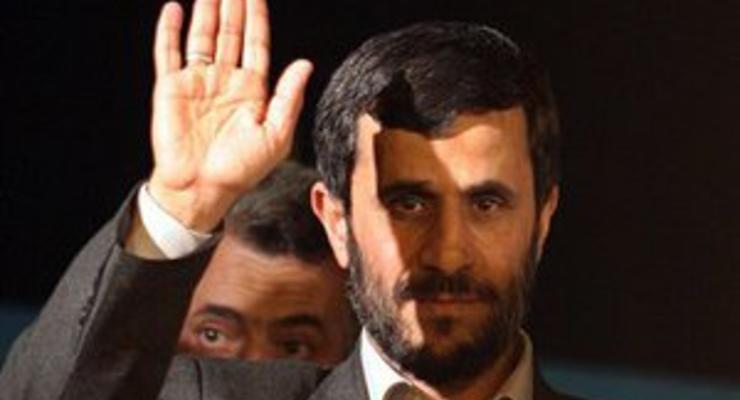 Ахмадинеджад: Ядерная доктрина США может привести к "зубодробительному ответу" от Ирана
