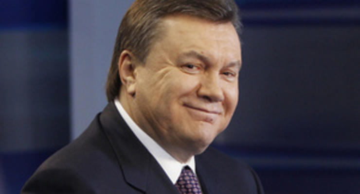 Янукович поздравил ветеранов и киевлян с годовщиной освобождения Киева