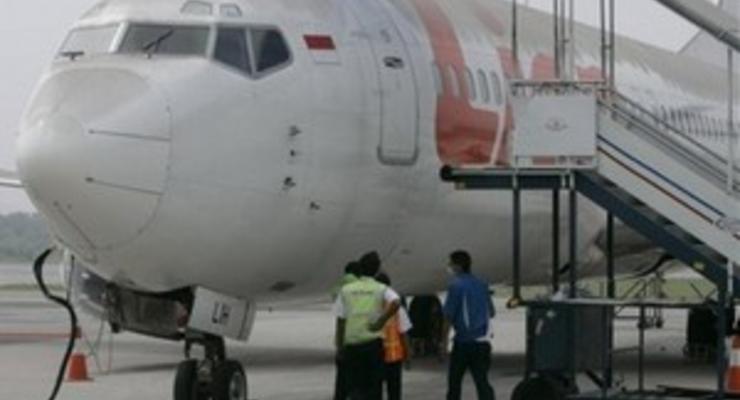 Авиакомпании временно прекратили полеты в Индонезию из-за вулкана(обновлено)