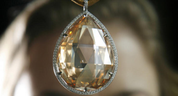 В Южной Африке обнаружен белый алмаз весом 185 каратов