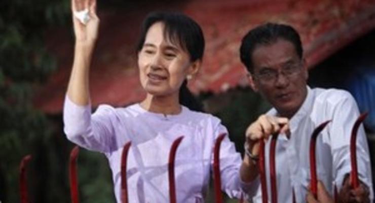 Лидер оппозиции Мьянмы вышла на свободу