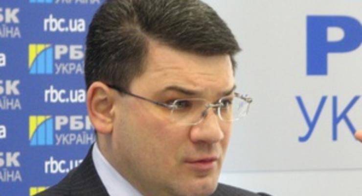 Куликов просит КС определить новые полномочия Черновецкого