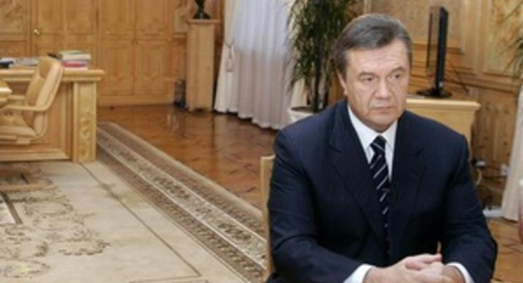 Янукович уволил всех глав райадминистраций Киева