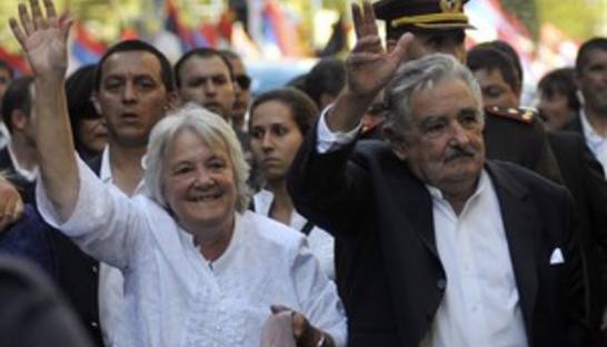 В Уругвае на два дня высший пост в государстве займет супруга президента