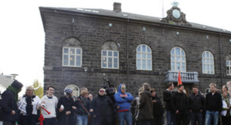 В Исландии выбрали 25 авторов конституции из числа обычных жителей