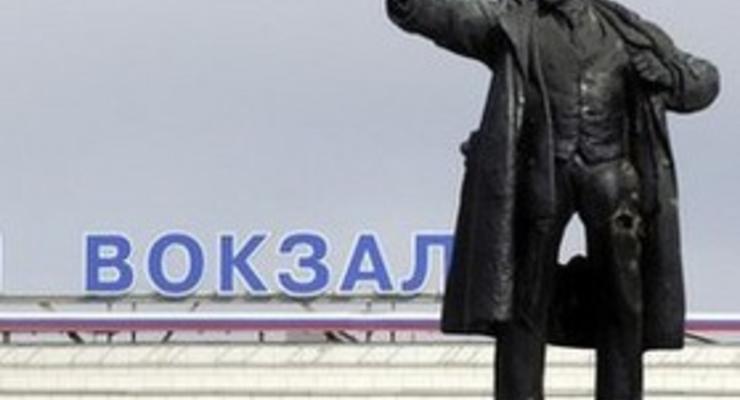 В пригороде Петербурга неизвестные взорвали памятник Ленину