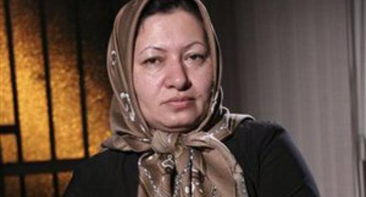 СМИ: В Иране освобождена женщина, приговоренная к смертной казни за измену мужу