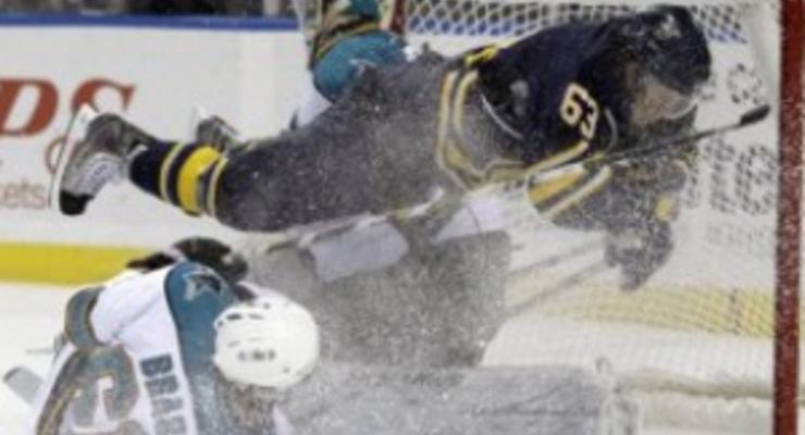 NHL: Баффало разгромил Сан-Хосе, Бостон расправился с Островитянами