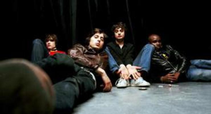 Музыканты Arctic Monkeys и The Libertines собрались в одну группу