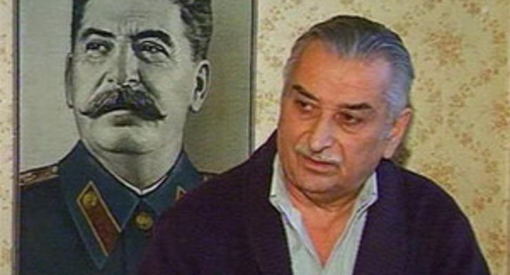Внук Сталина подал в суд на Госдуму