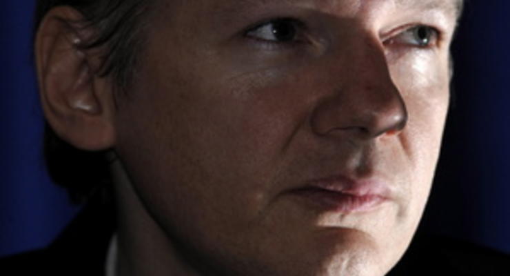 Ассанж раскритиковал международные платежные системы