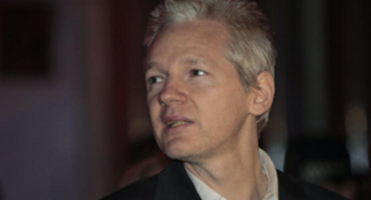 В интернете опубликовали любовные письма основателя WikiLeaks