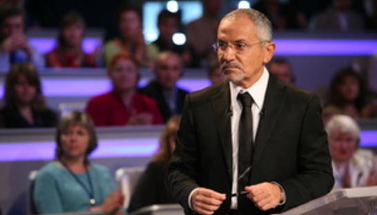 Депутат от КПУ обвинил Шустера в "сталкивании лбами народов Украины и России"