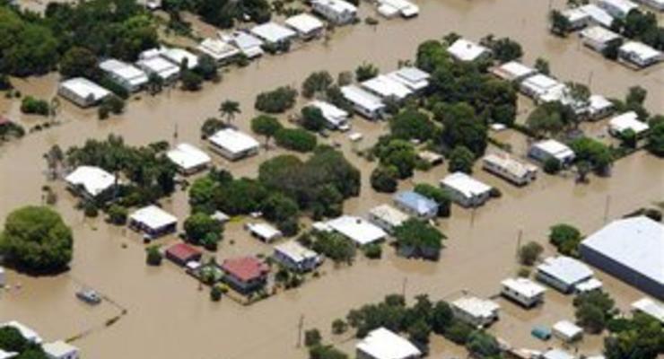 Австралийцев предупредили о нашествии змей и крокодилов из-за наводнения