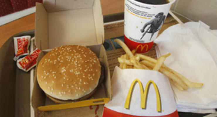 Отравление во Львове: McDonald's заявил, что попадание ртути в чизбургер невозможно