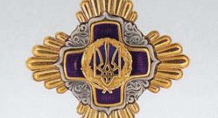 Янукович наградил главу Ровенской области орденом За заслуги