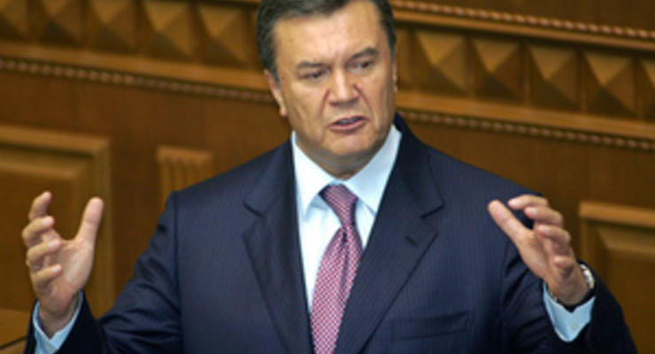 ЗН: Янукович показал Могилеву желтую карточку