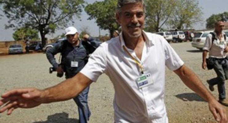 Джордж Клуни переболел в Судане малярией