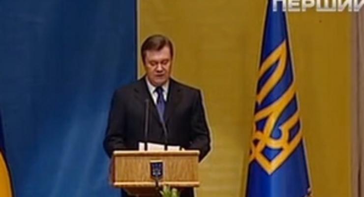 В речи в честь Дня Соборности Янукович перепутал слова "заради" и "зарази"