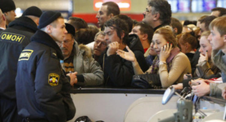 Аэропорт Домодедово в связи с терактом приостановил работу