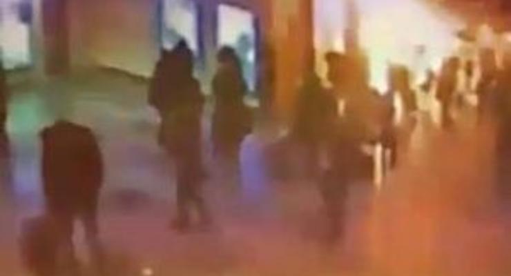 В интернете появилось видео момента взрыва в Домодедово