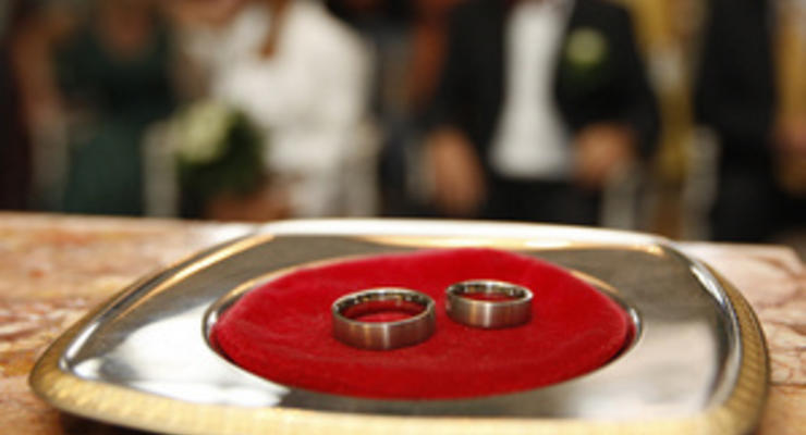Киевляне стали реже вступать в браки