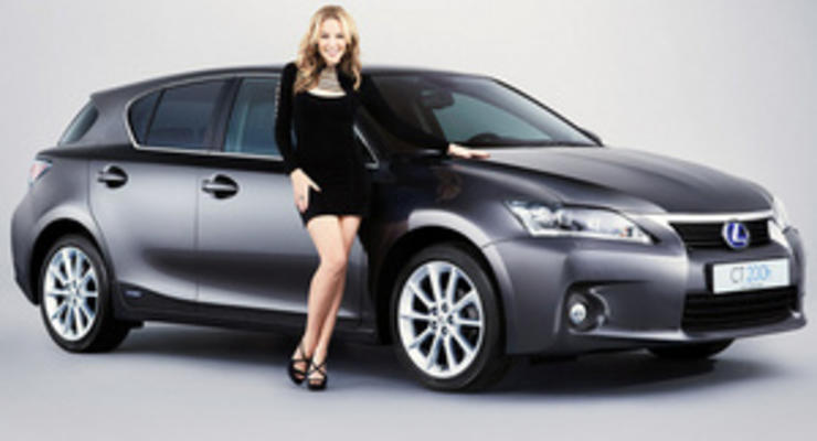 Lexus запустил рекламу с Кайли Миноуг
