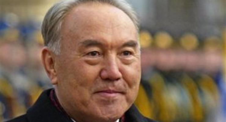 Назарбаев пообещал оставаться президентом Казахстана как можно дольше