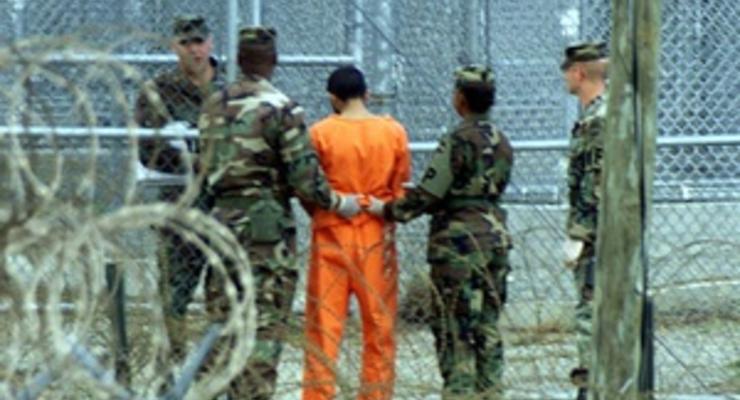 Узники Гуантанамо устроили забастовку