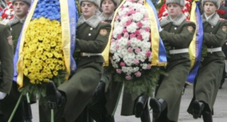 В украинских городах прошли шествия в память о героях Крут