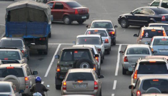 Бутылочные горлышки: Названы самые узкие места на киевских дорогах