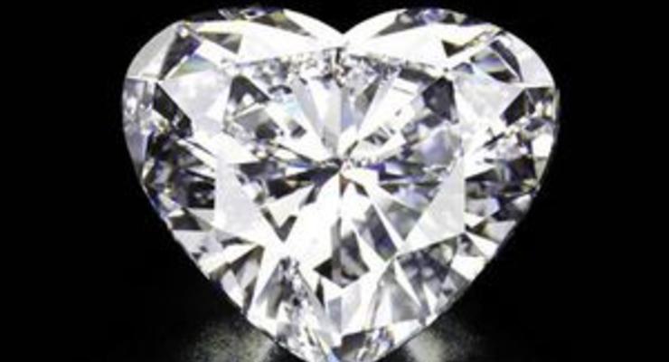 Christie's выставит на торги бриллиант в форме сердца