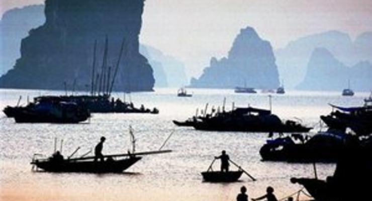 Жертвами аварии лодки с туристами во Вьетнаме стали 12 человек