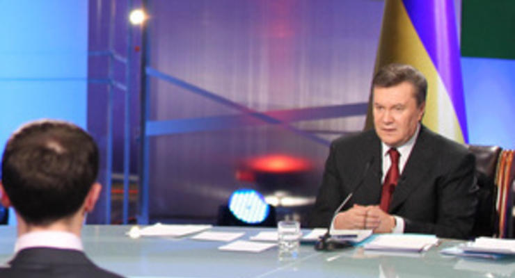 Янукович в прямом эфире ответил на 38 вопросов