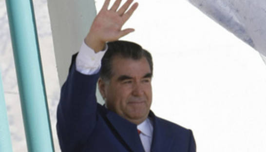 Президент Таджикистана назначил 23-летнего сына на высокий государственный пост