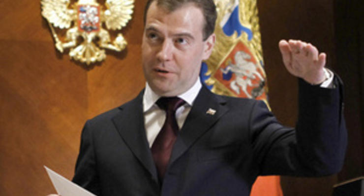 Медведев сократил почти сотню генералов в МВД
