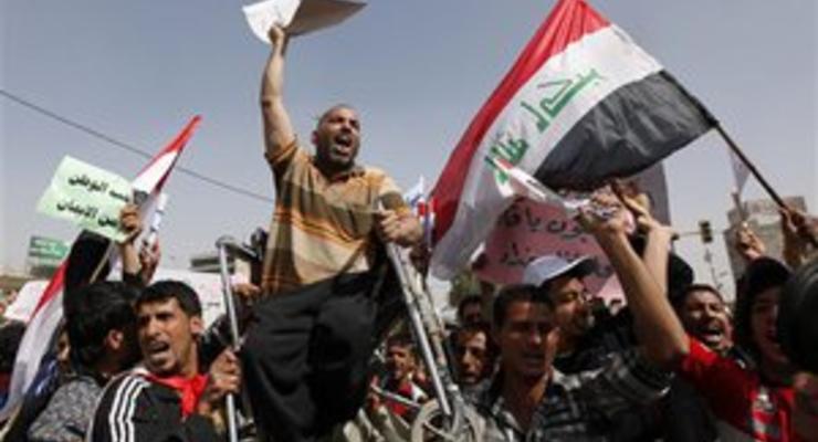 В Багдаде на антиправительственную демонстрацию вышли тысячи людей