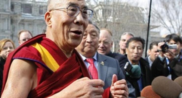Далай-лама намерен отказаться от политической деятельности