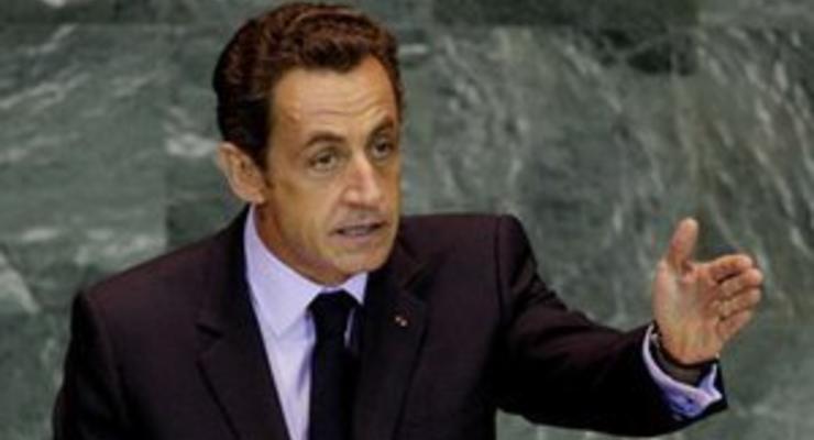 Франция признала противников Каддафи легитимной властью Ливии