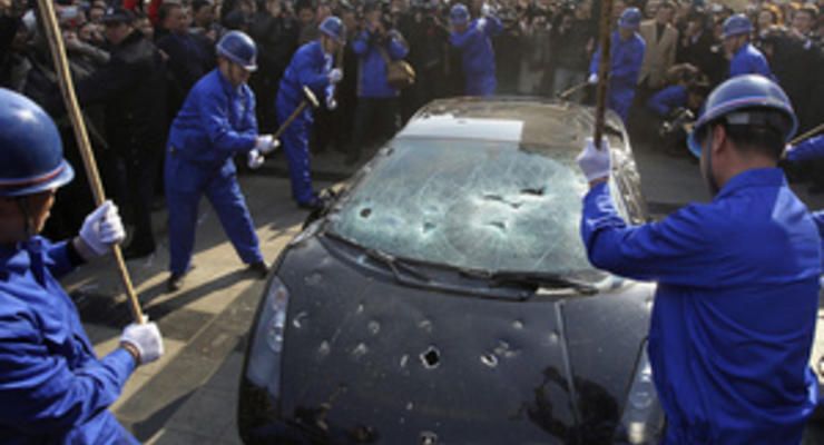 Китаец отметил Всемирный день потребителя, разбив свой Lamborghini