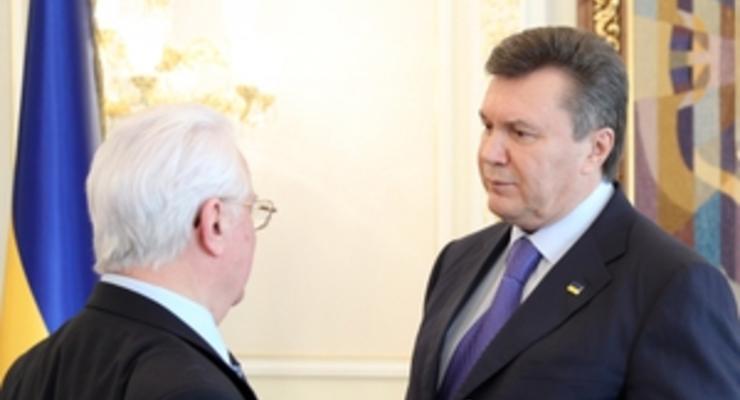 Янукович посоветовал Кравчуку не раздражать его: Я и так раздражен