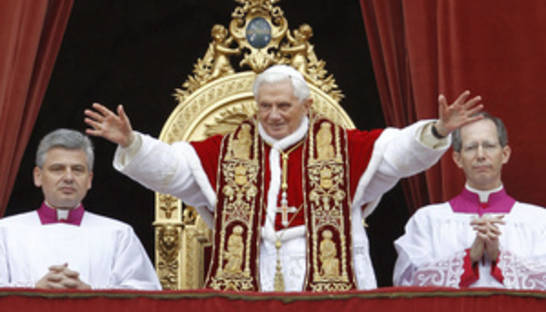 Папа Римский призвал немедленно прекратить войну в Ливии