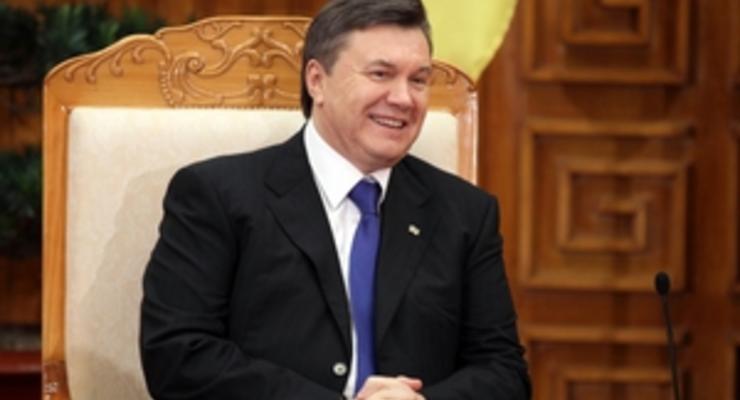 Янукович: Я очень часто читал лекции студентам и очень редко пользовался бумагами