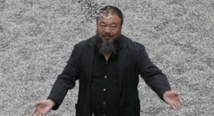 В пекинском аэропорту задержали известного китайского художника