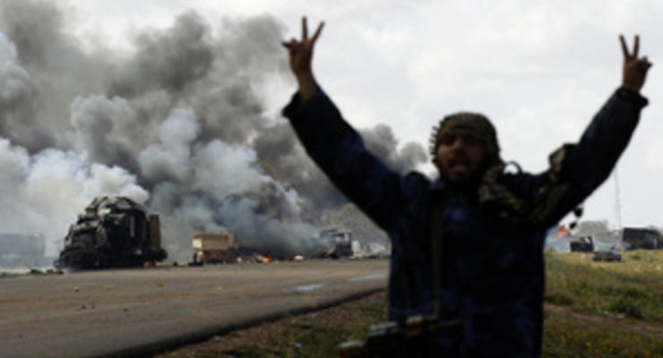 Франция призвала к переговорам в Ливии, опасаясь увязнуть в конфликте