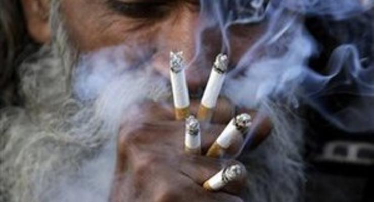 Индонезийская клиника предлагает лечить рак при помощи сигарет