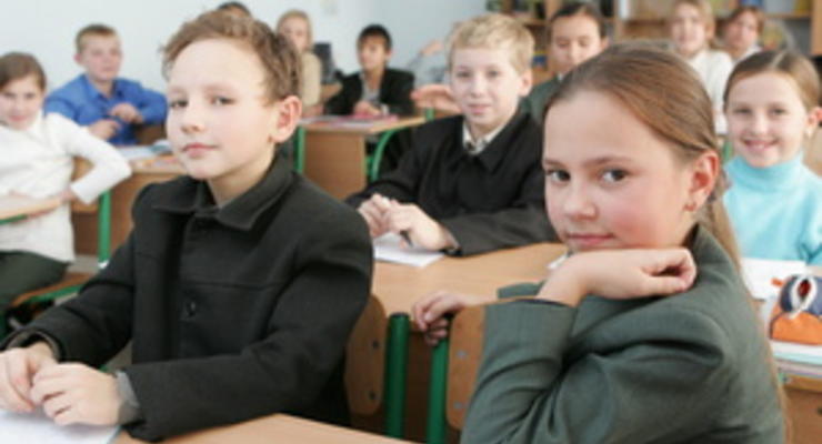 Украинские школьники будут изучать иностранный язык с первого класса